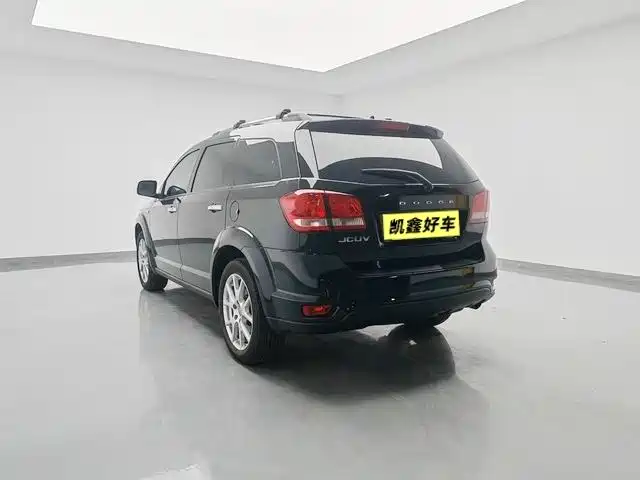 Dodge Journey 2015 2013 Model 2.4L 2WD Premium Edition
