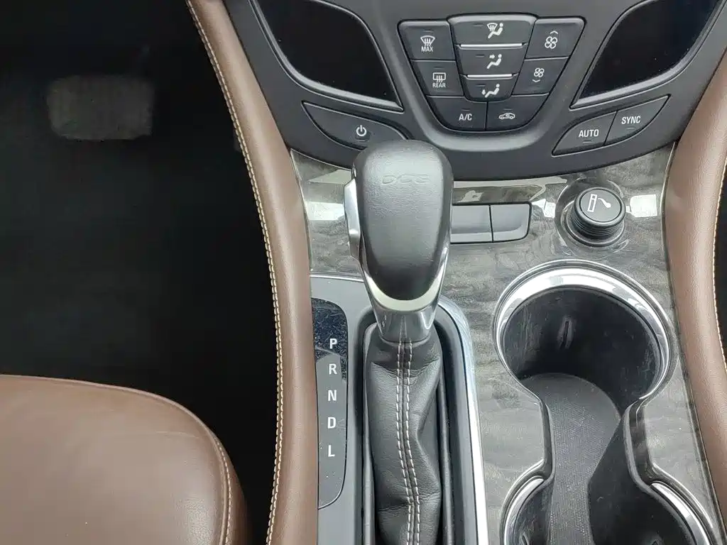 Photo 13 - Buick Envision Plus