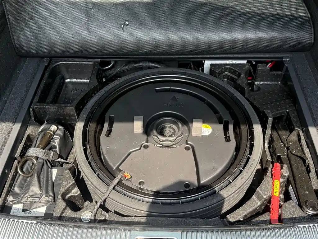 Audi Q5L 2020 45 TFSI Exclusive Fashion фото 23