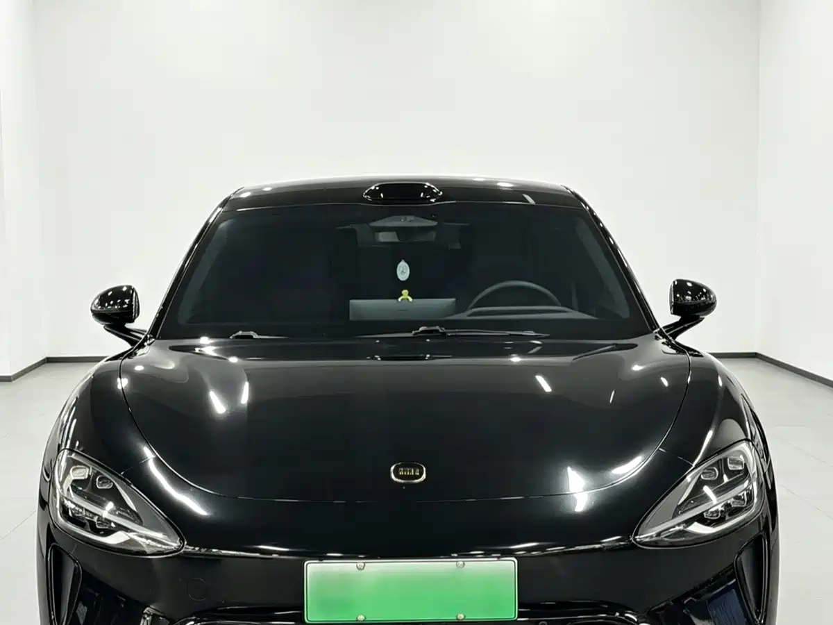Фото 3 - Xiaomi SU7