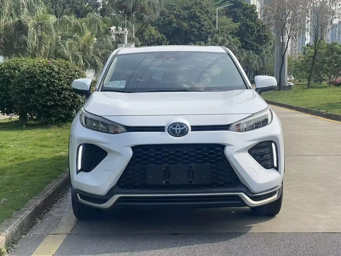 Toyota Wildlander New Energy 2021 High Performance 2.5L 2WD Power Edition фото 2