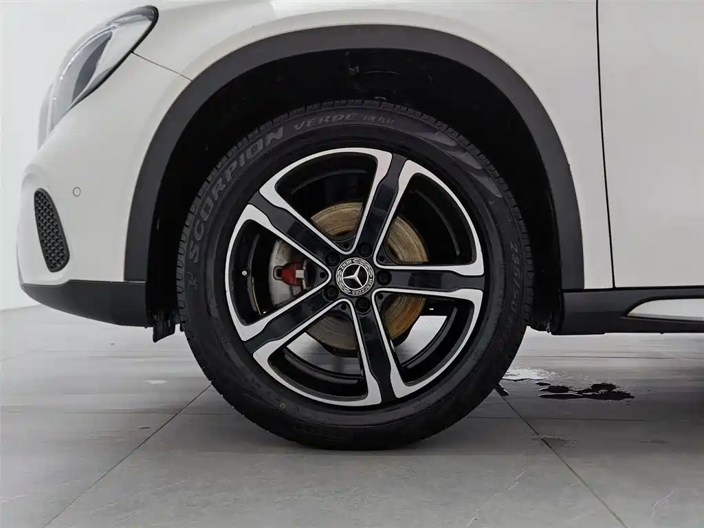 Mercedes-Benz GLA 2018 GLA 200 Fashion фото 17