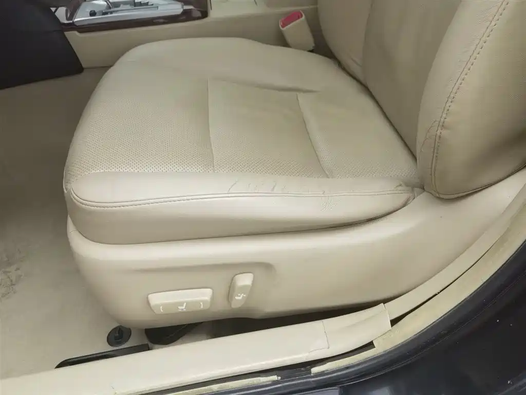 Toyota Camry 2013 2.0G Comfort фото 20