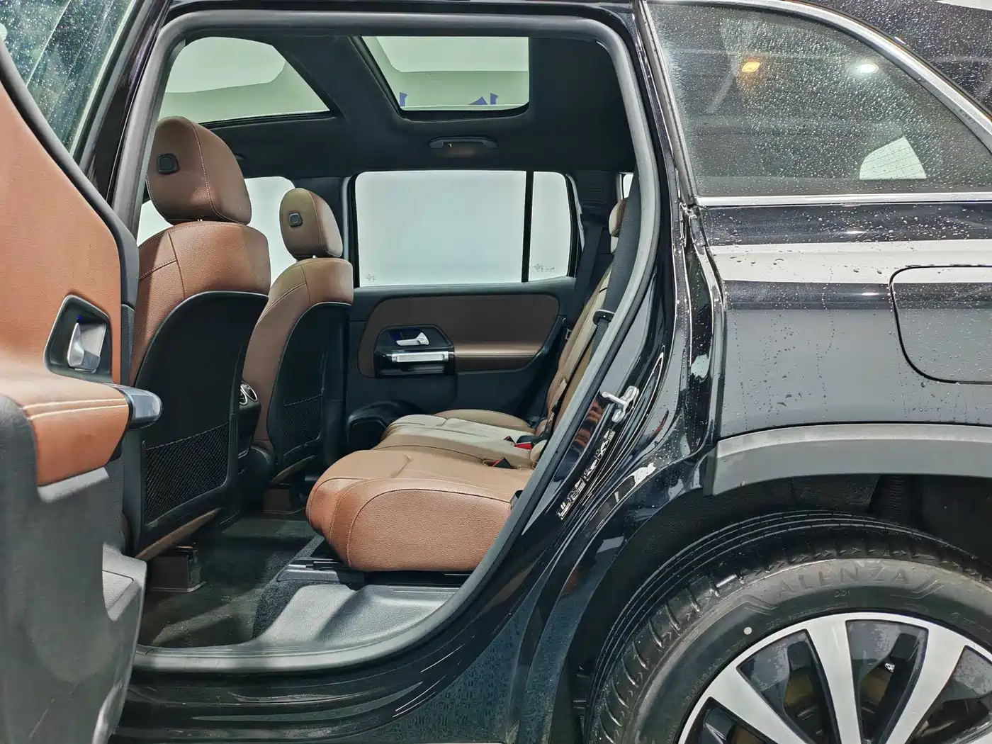 Mercedes-Benz GLB 2024 Facelift GLB 220 Style фото 12