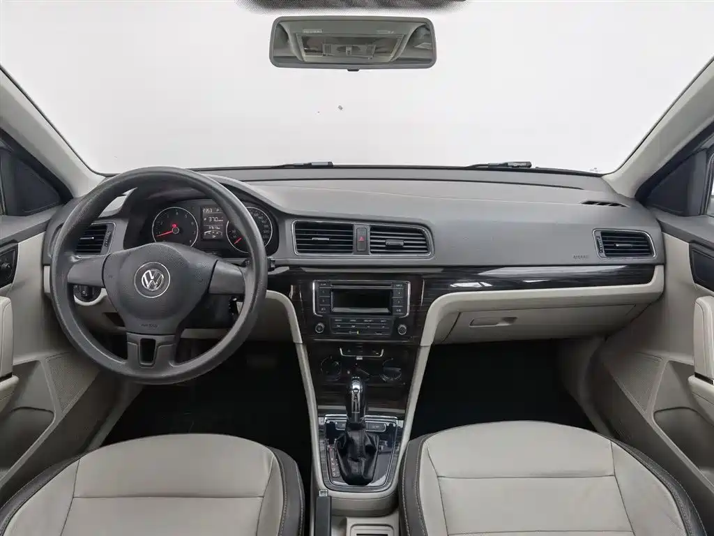 Volkswagen Lavida Tour 2013 1.4TSI Automatic Comfort фото 5