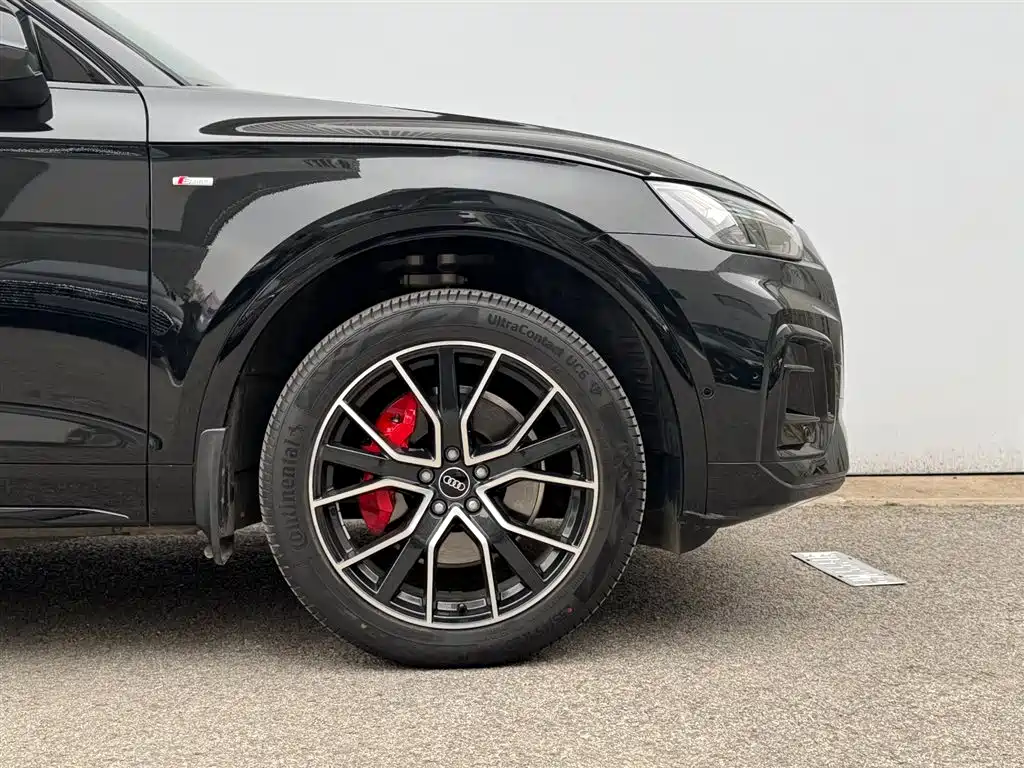 Audi Q5L 2024 Model 45 TFSI Luxury Dynamic фото 23