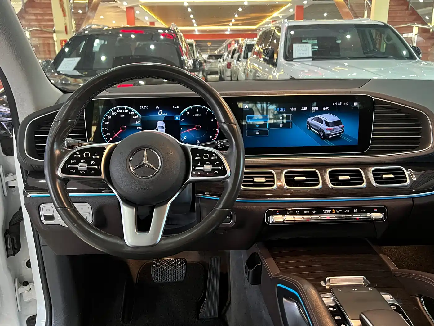 Mercedes-Benz GLE 2020 GLE 350 4MATIC Fashion фото 9