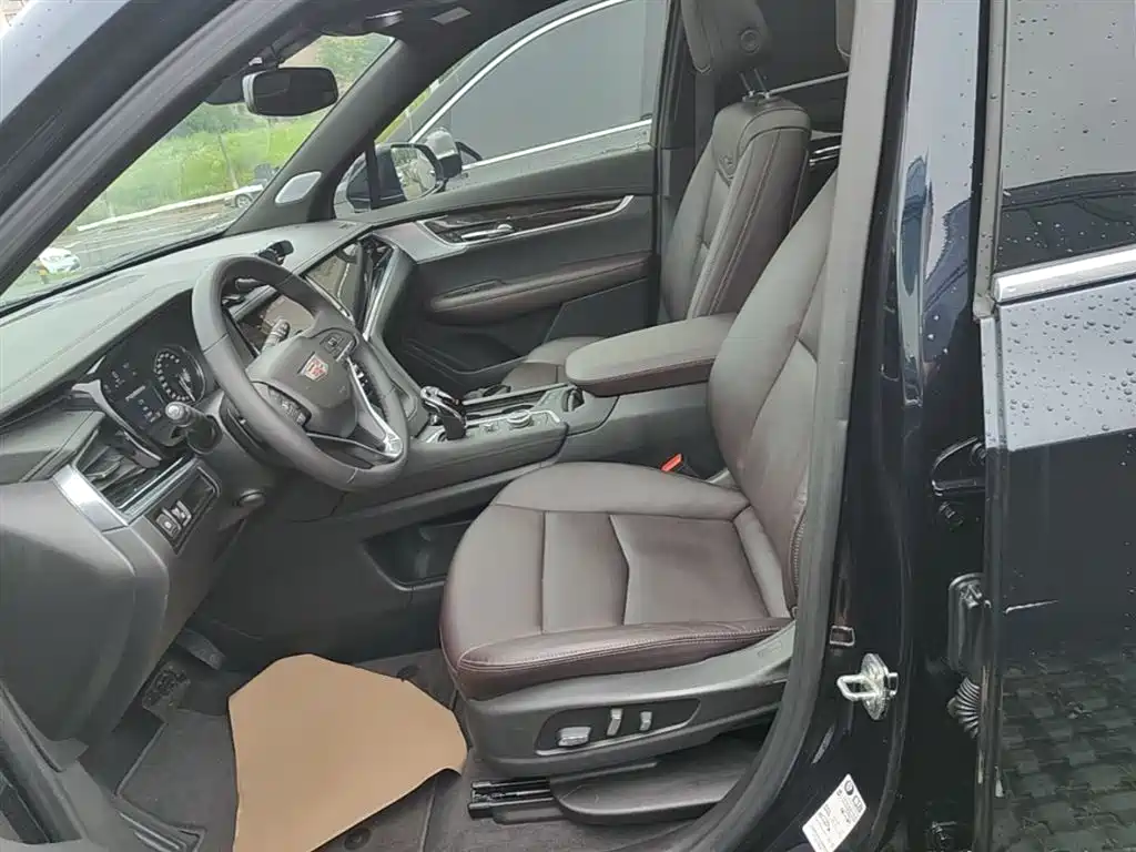 Cadillac XT6 2020 28T 7-seater AWD Premium фото 15