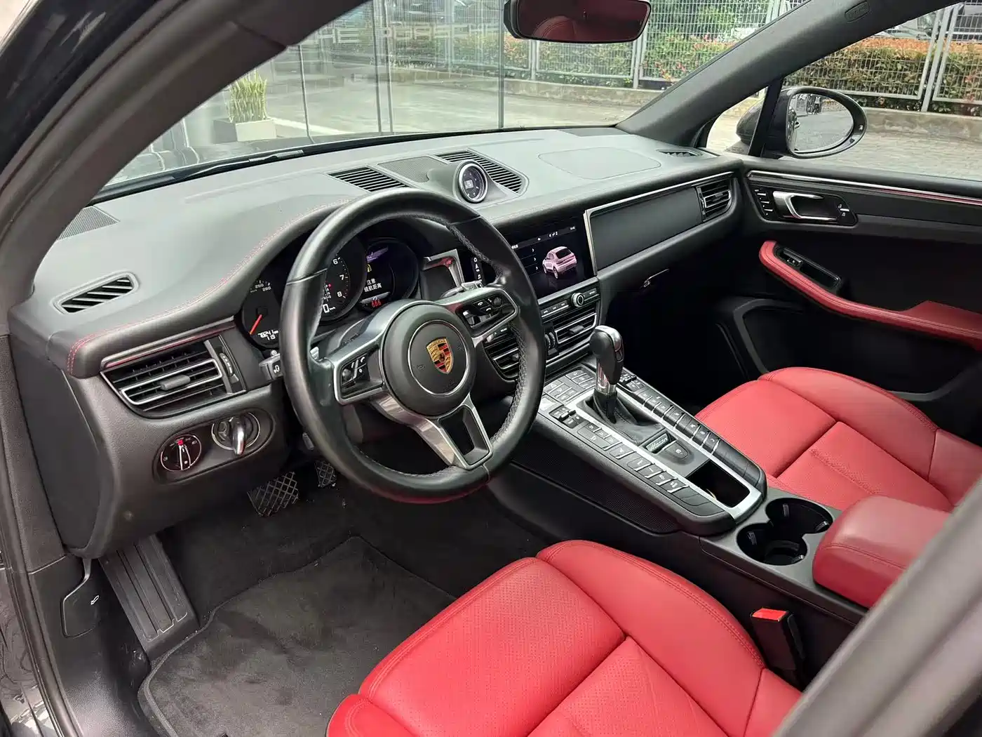 Porsche Macan 2021 Macan 2.0T фото 7