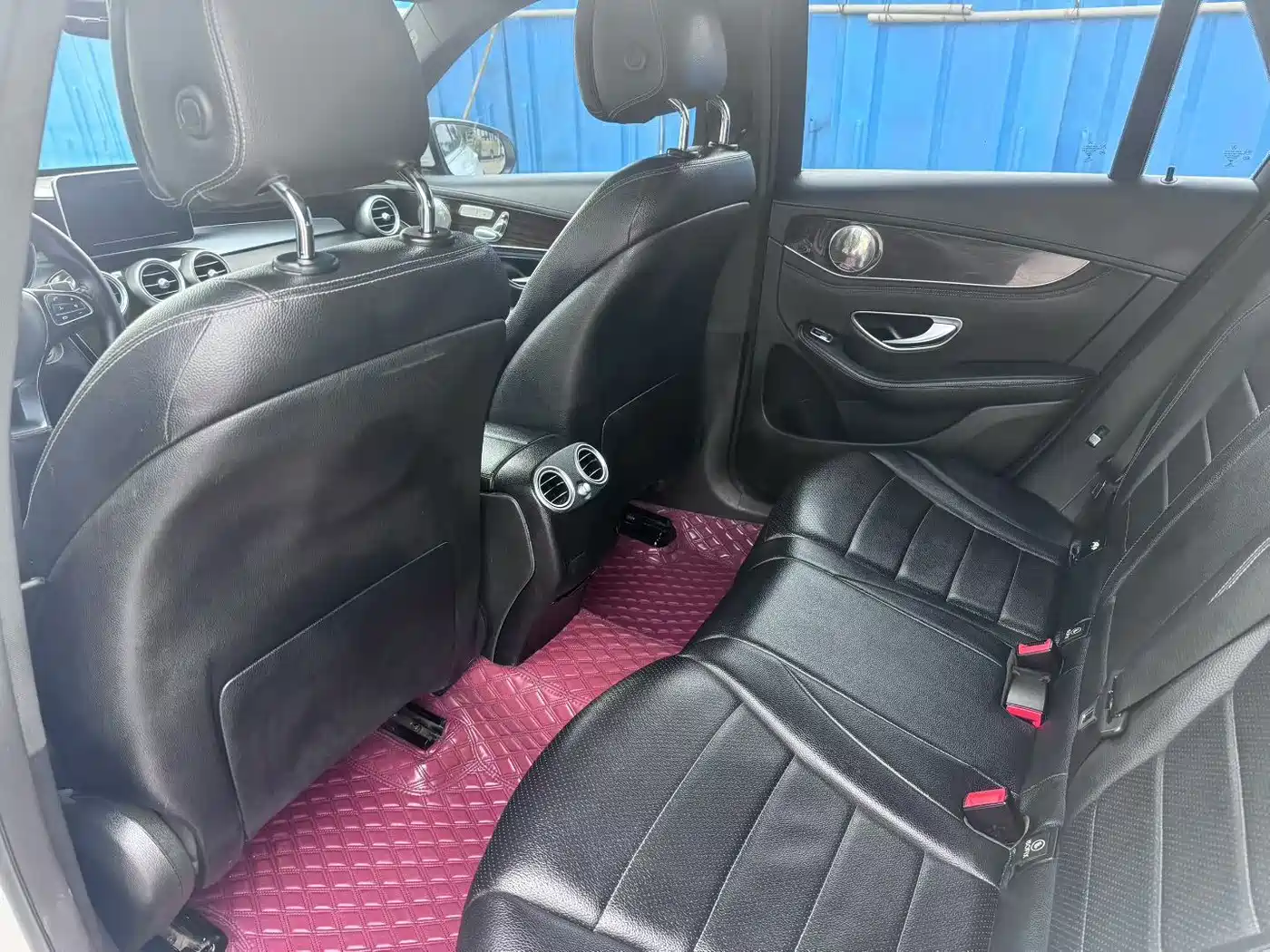 Mercedes-Benz GLC 2017 GLC 260 4MATIC Luxury фото 6
