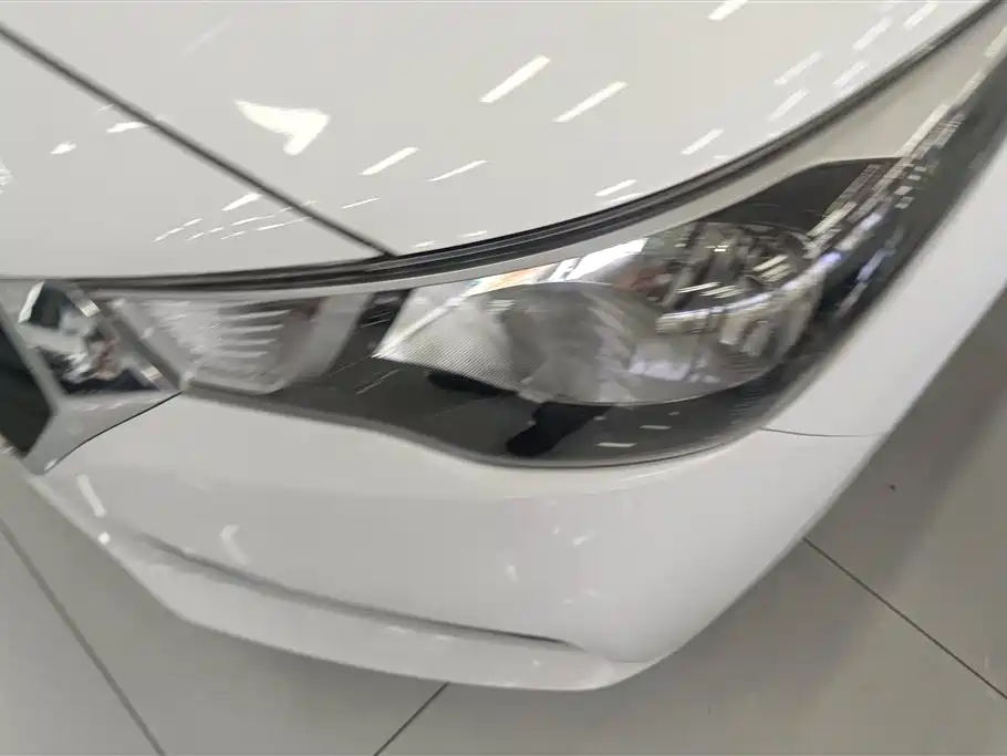 Hyundai Verna 2016 1.4L Automatic Vitality Edition SPORT фото 5