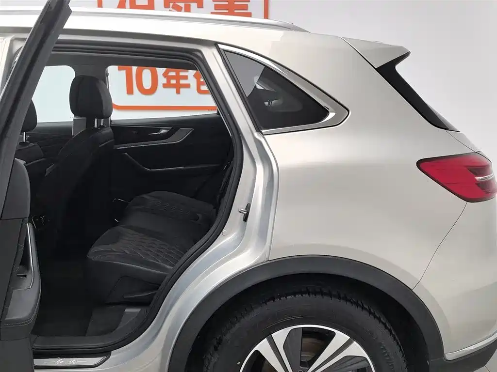 Hongqi HS5 2019 2.0T Smart Connect Enjoy Edition фото 15