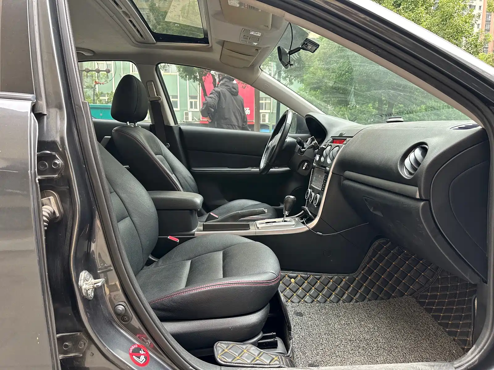 Фото 8 - Mazda 6