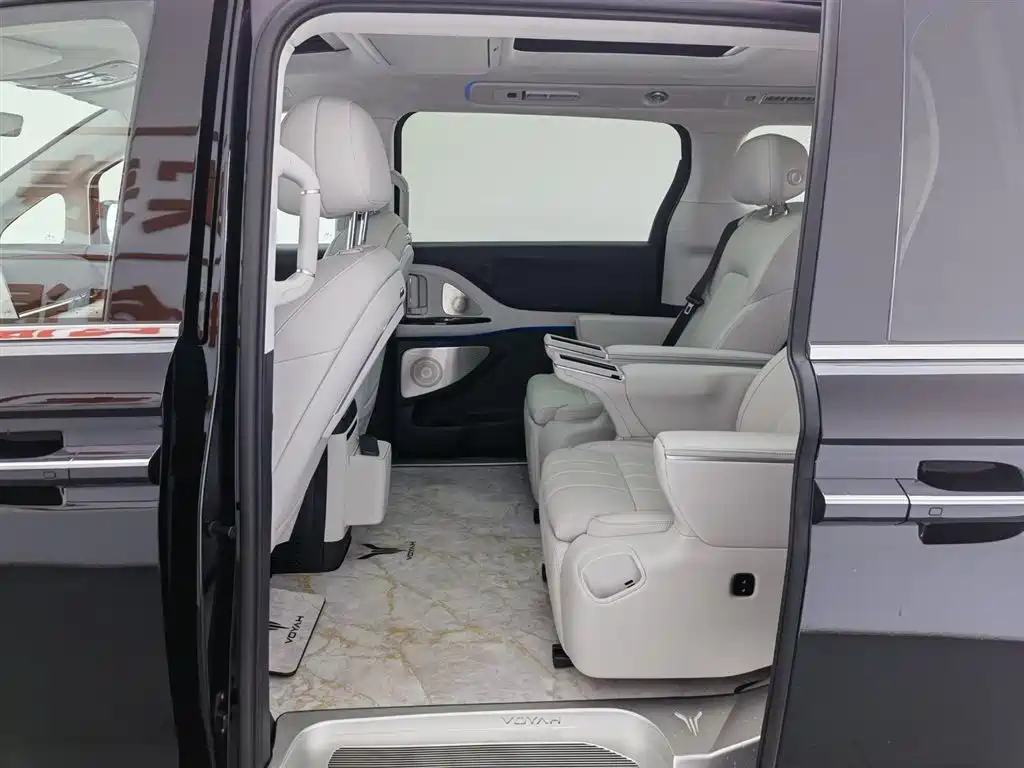 Voyah Auto Voyah Dreamer 2026 PHEV Champion Edition фото 15