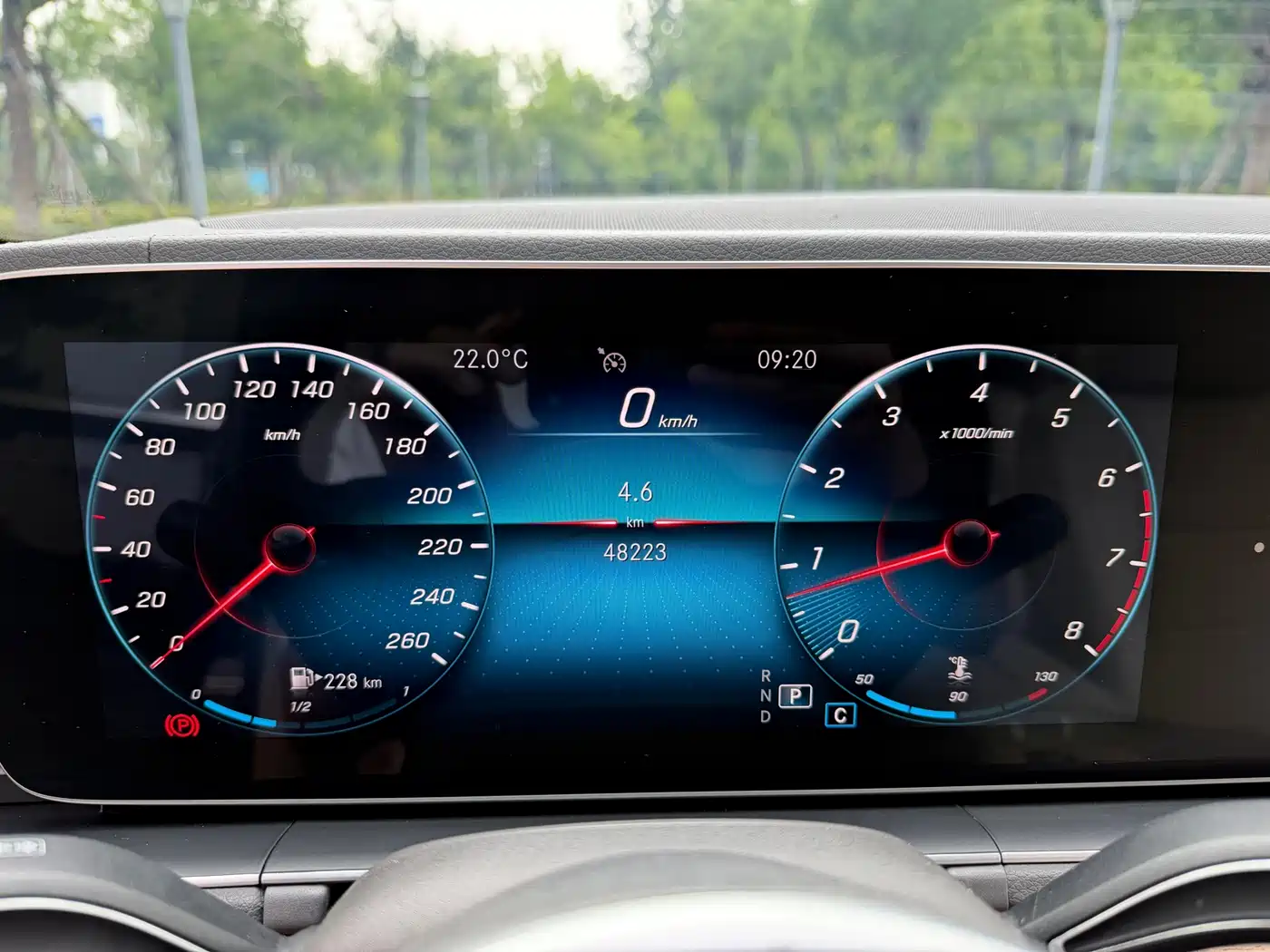 Mercedes-Benz GLE 2020 GLE 350 4MATIC Luxury фото 21