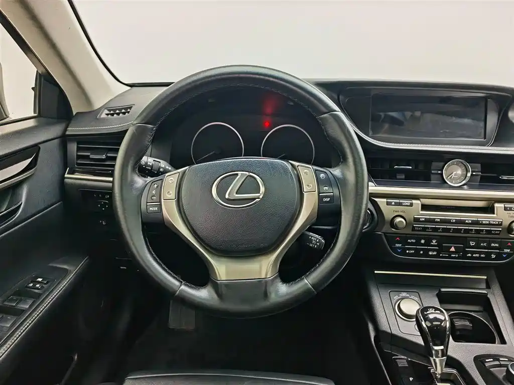 Lexus ES 2013 250 Elite Edition фото 11