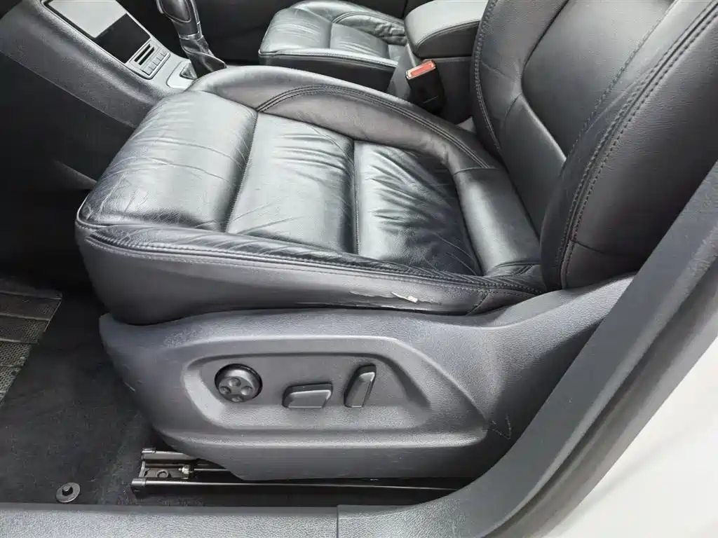 Volkswagen Tiguan 2012 1.8TSI Automatic 2WD Trend Edition фото 20