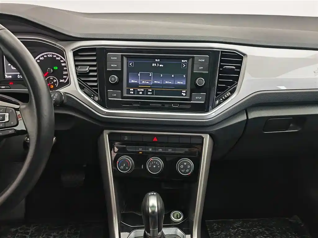 Volkswagen T-ROC 2020 280TSI DSG FWD Elite фото 12