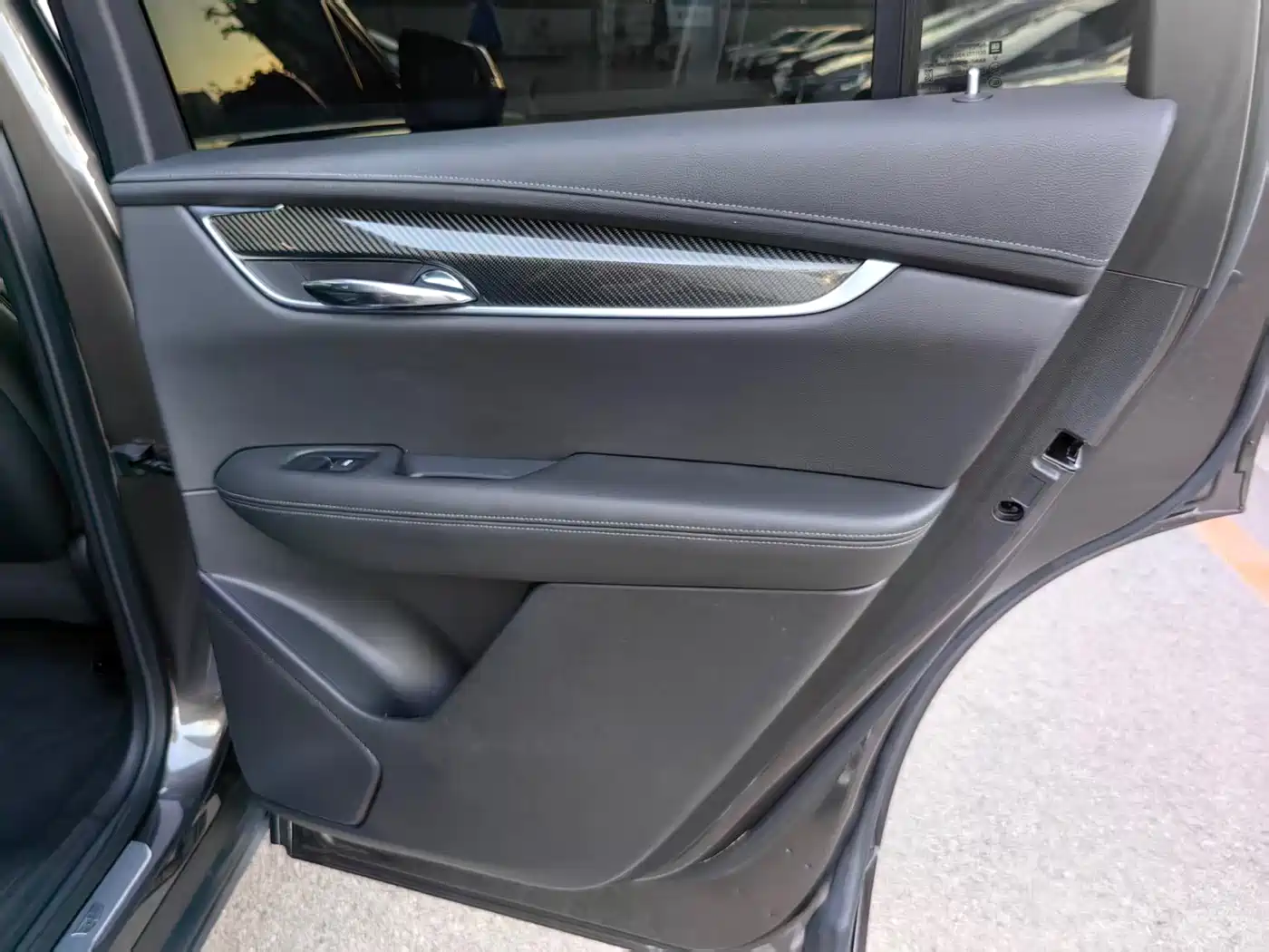 Cadillac XT6 2020 Facelift 28T 6-Seater 4WD Leading Sport Edition фото 12