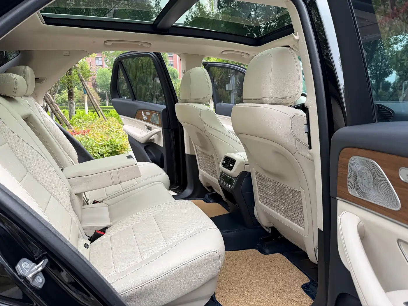 Mercedes-Benz GLE 2020 GLE 350 4MATIC Luxury фото 11