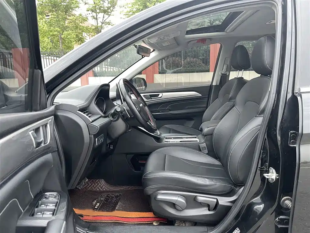 Haval M6 2021 PLUS 1.5T DCT Luxury Smart Connect фото 17