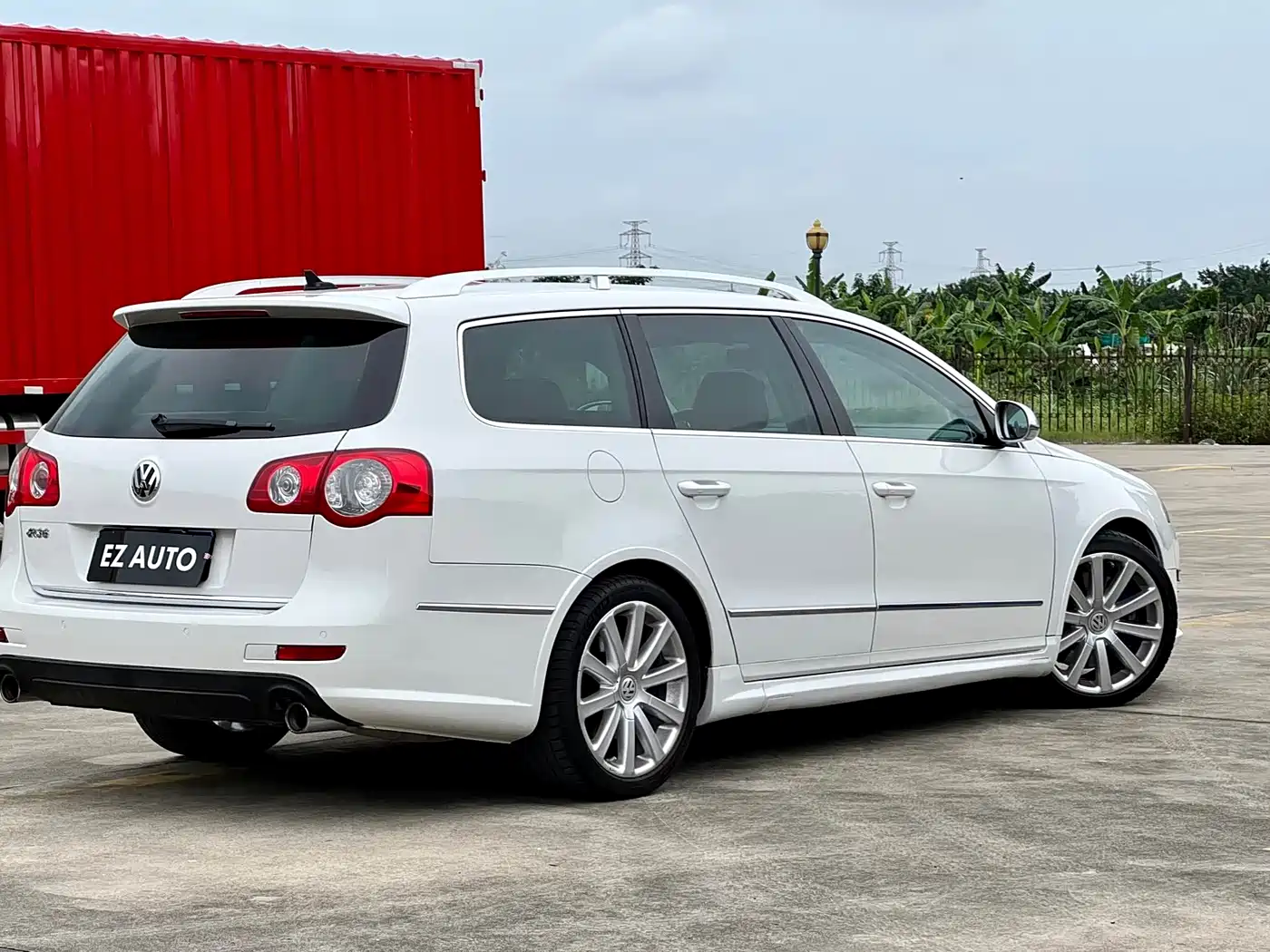 Volkswagen Passat 2011 2008 Volkswagen R36 Wagon