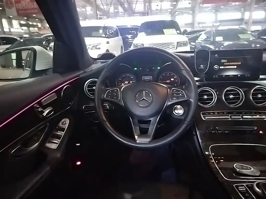 Mercedes-Benz GLC 2016 GLC 260 4MATIC Dynamic фото 11