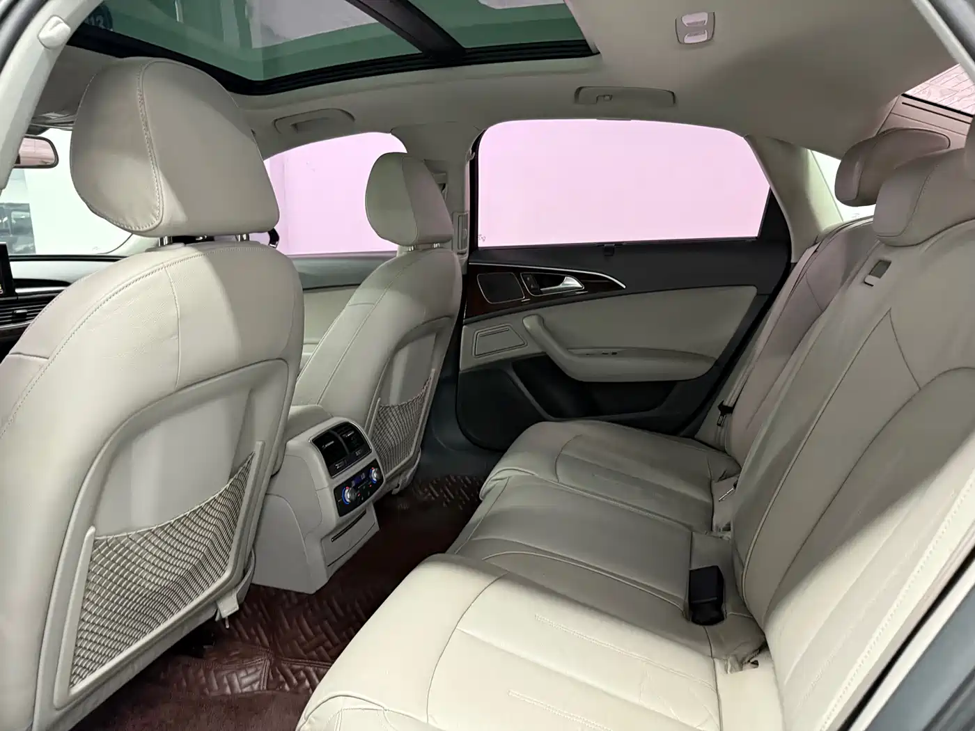 Audi A6L 2016 30 FSI Technology фото 10