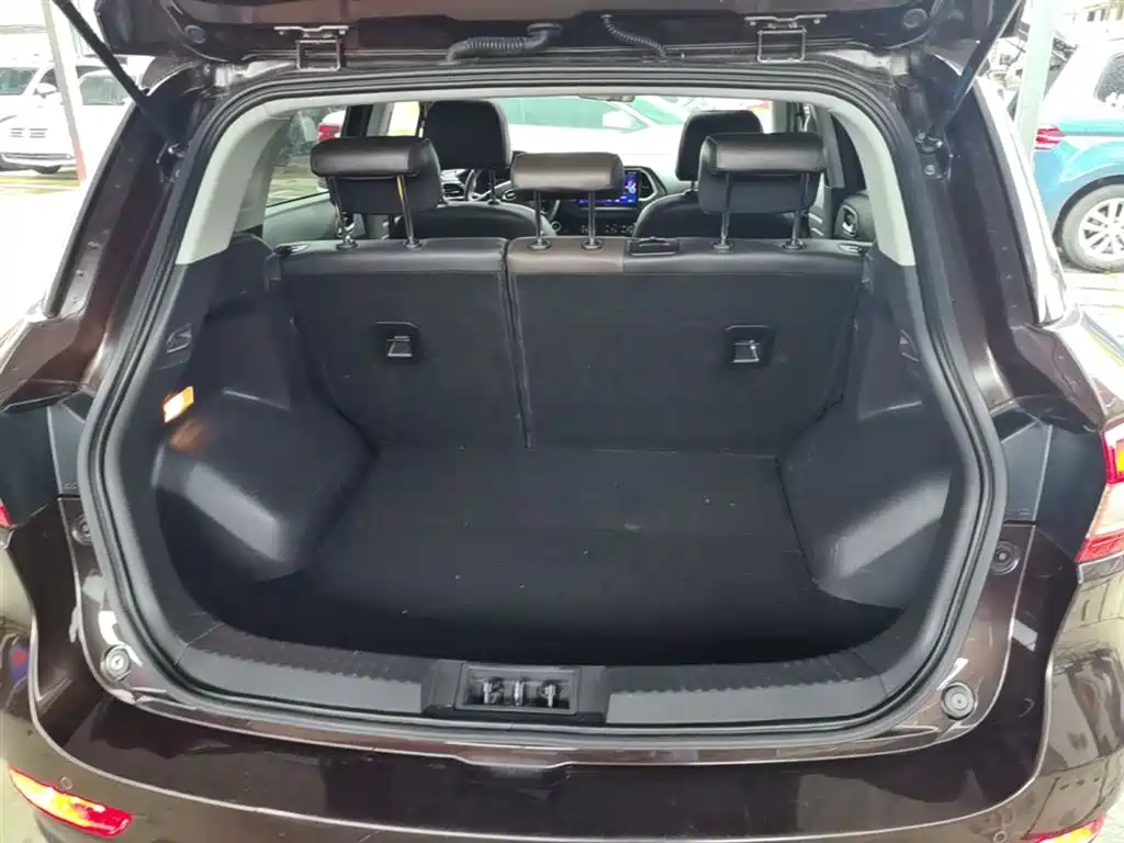 GAC Trumpchi Trumpchi GS4 2017 235T Automatic 2WD Elite фото 12