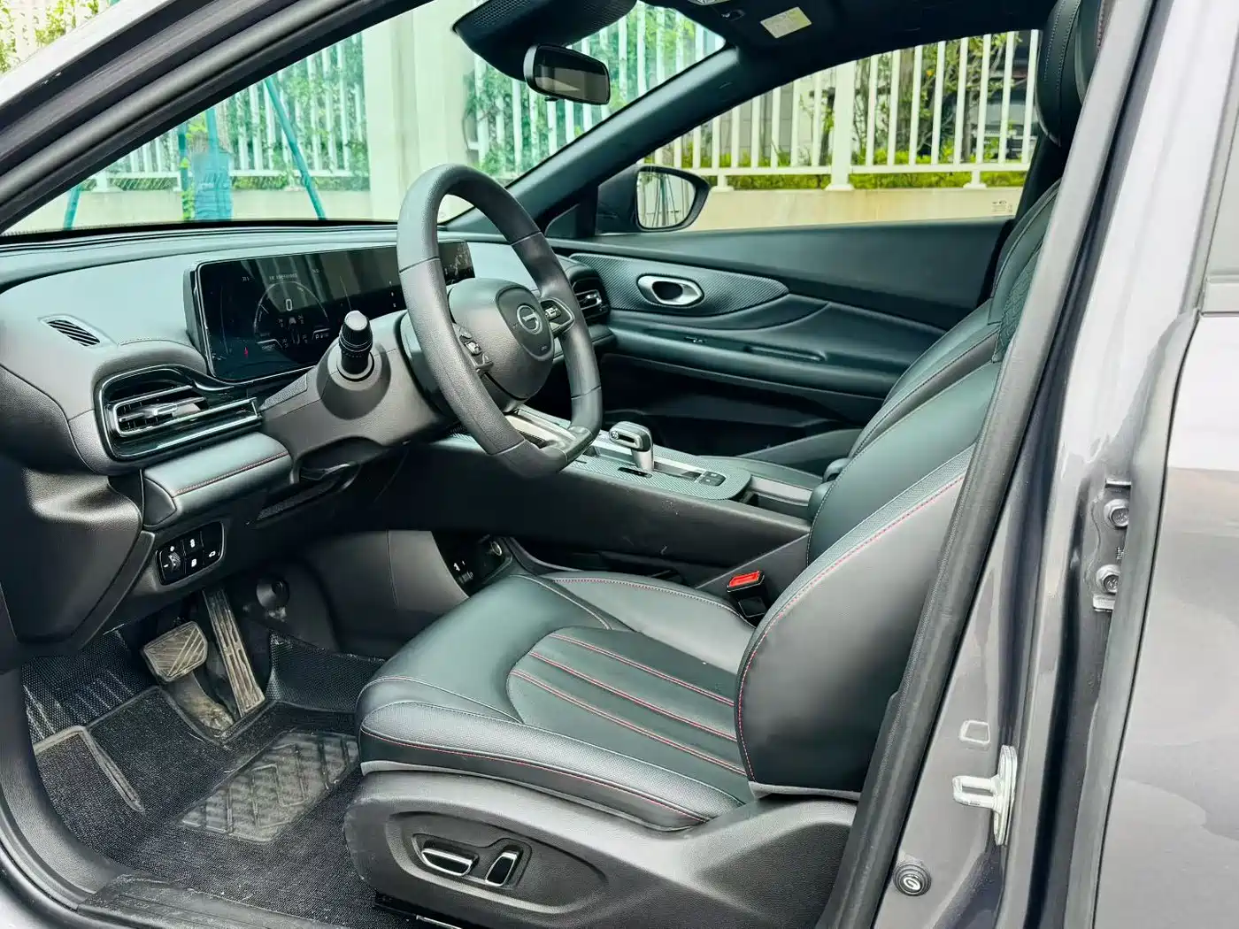 GAC Trumpchi Trumpchi Emkoo 2023 Shadow Leopard H High-Efficiency Hybrid фото 4