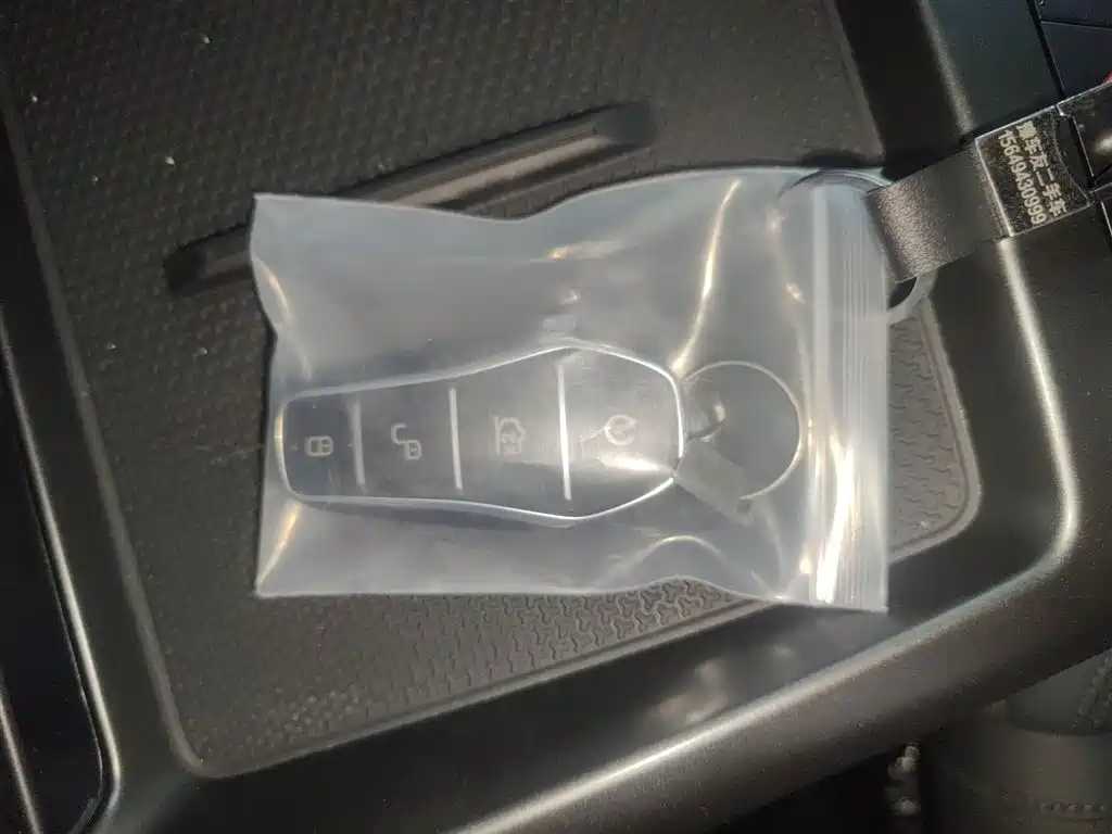 BYD Qin PLUS 2026 DM-i Smart Edition 128KM Progressive фото 17