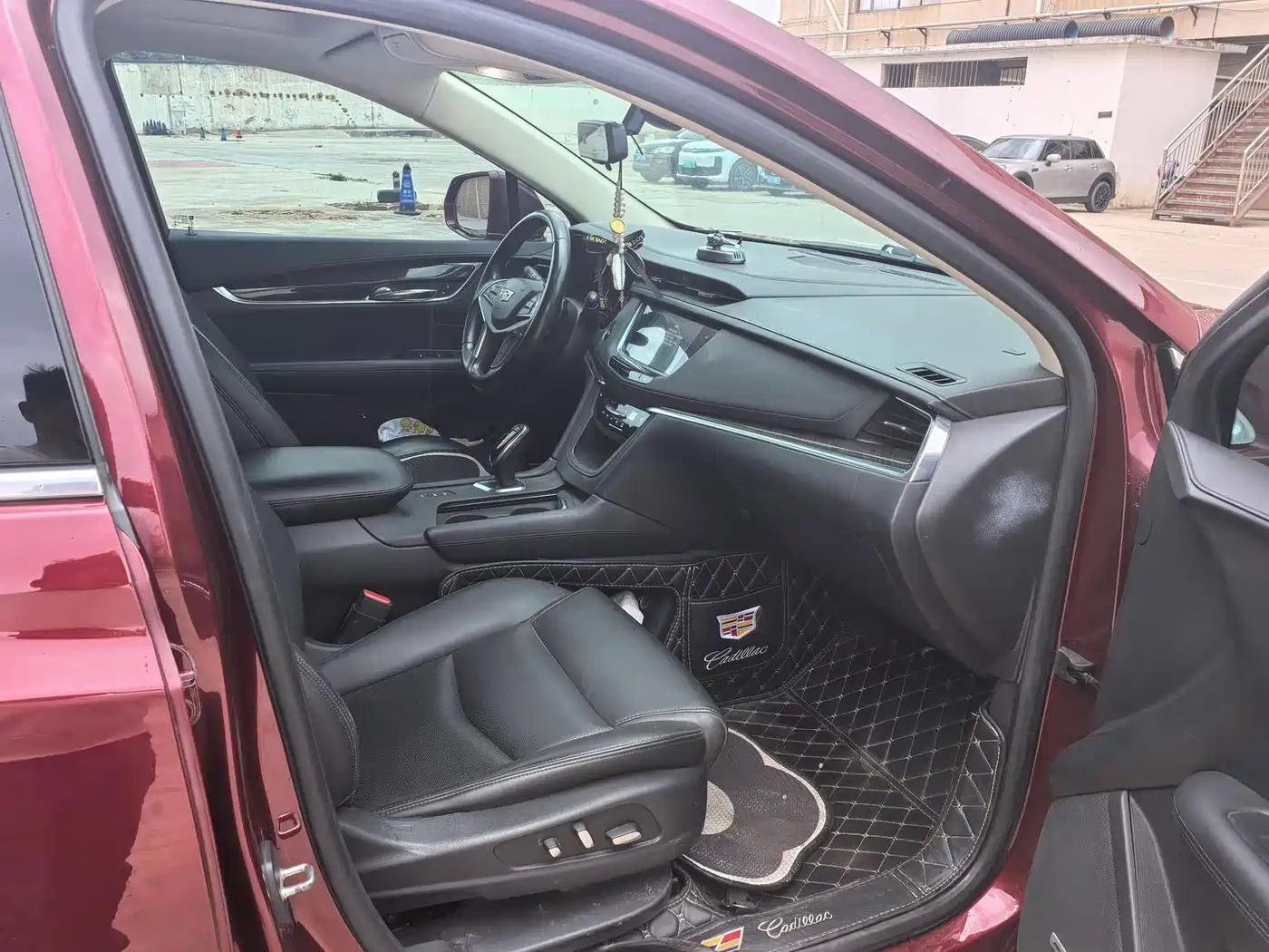 Cadillac XT5 2016 2016 28T AWD Luxury Model