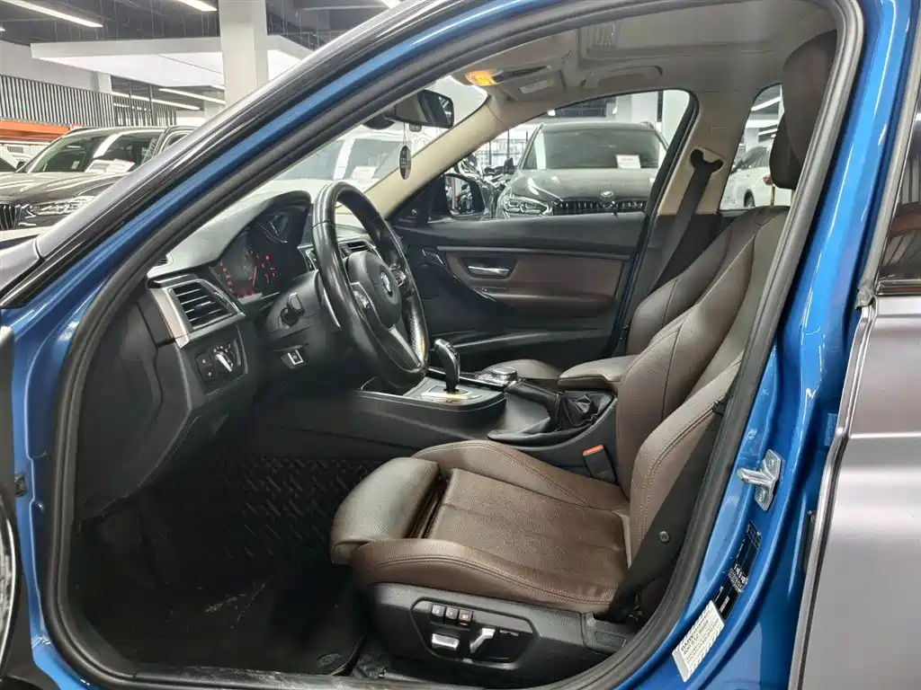 BMW 3 Series 2019 320Li M Luxury Package фото 4