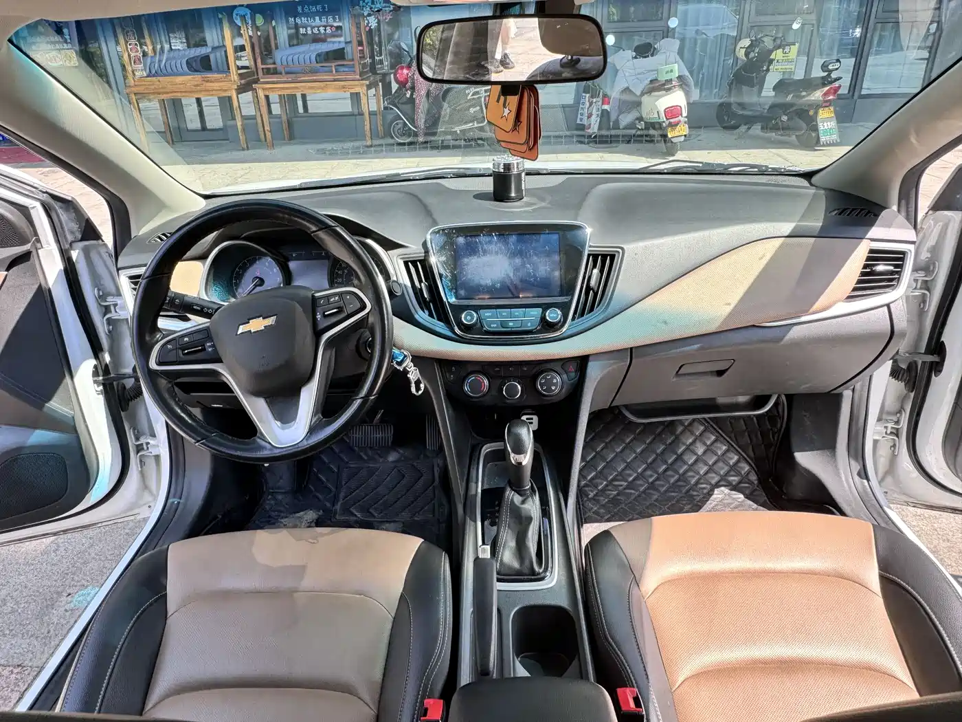 Chevrolet Monza 2020 320 Auto Comfort Edition фото 12