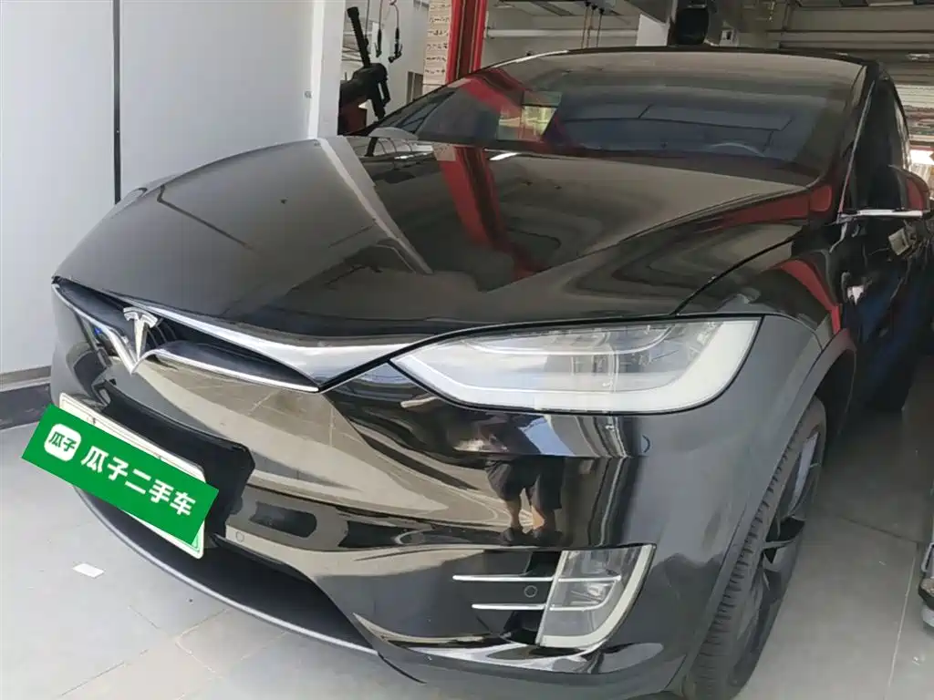 tesla model-x