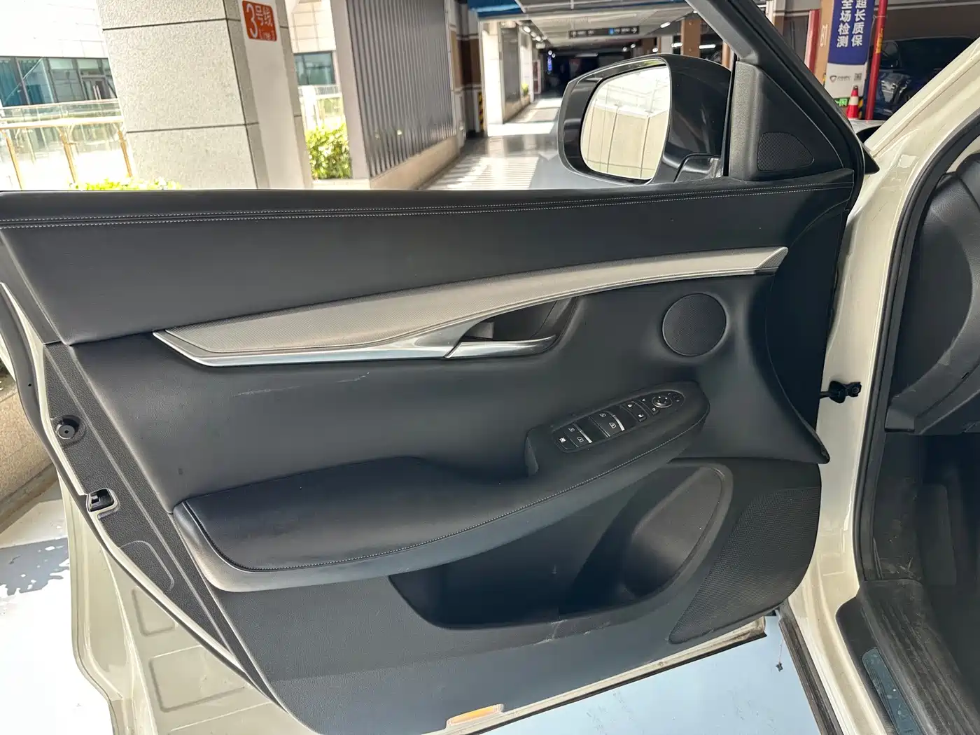 Фото 8 - Infiniti QX50