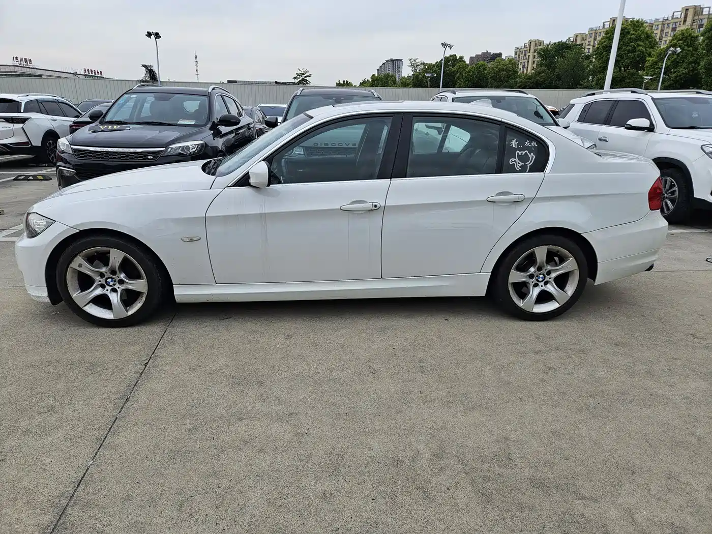 BMW 3 Series 2011 325i Luxury фото 3