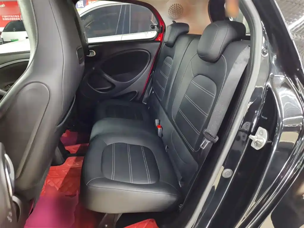 smart forfour 2018 2016 Model 0.9T 66kW Pioneer Edition