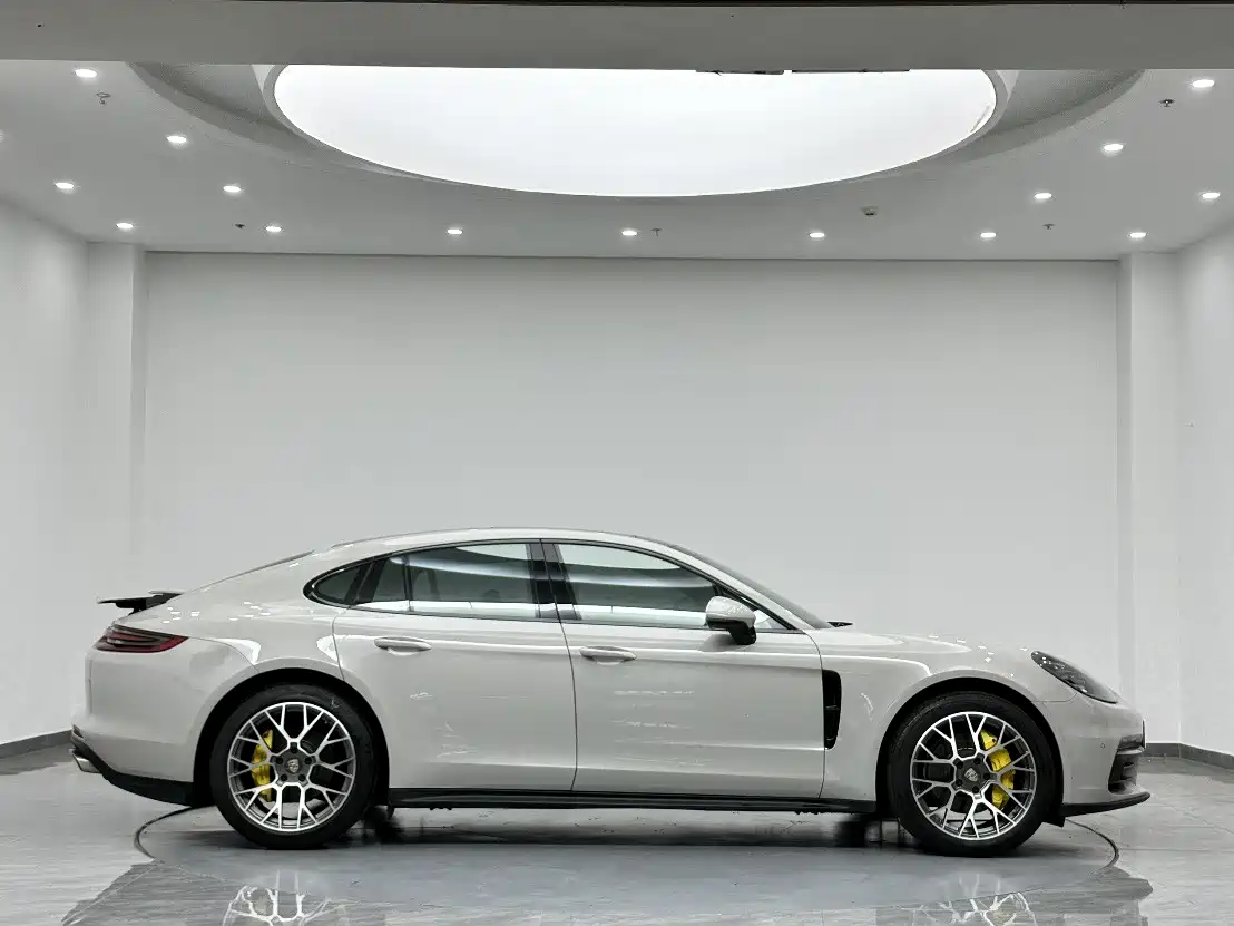 Porsche Panamera 2019 Panamera 2.9T фото 5