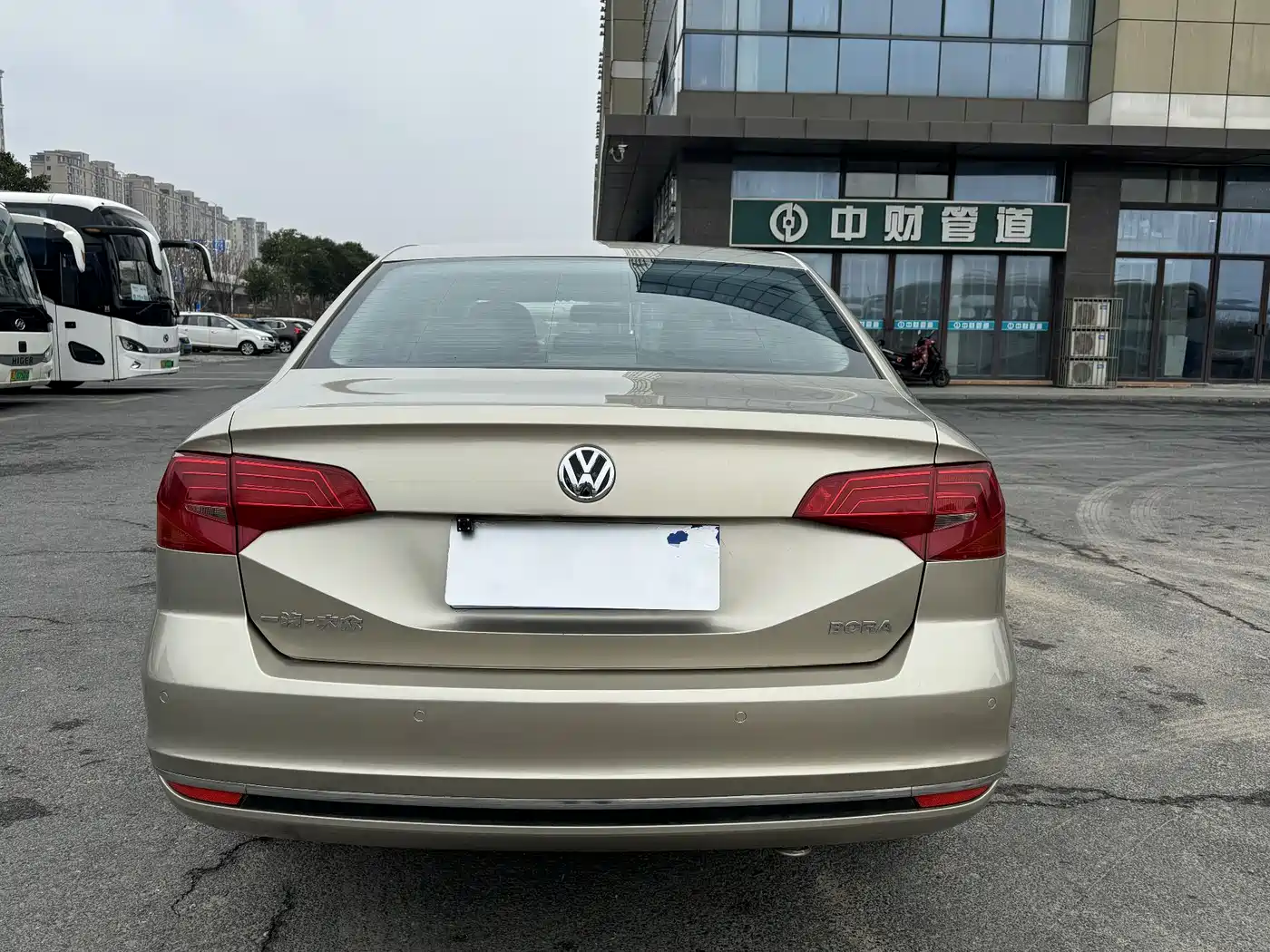 Volkswagen Bora 2016 Model 1.6L Automatic Comfort фото 6