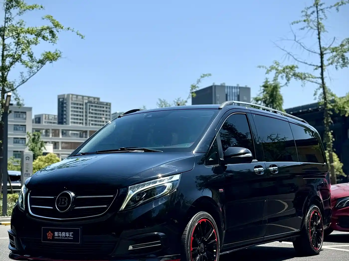 Mercedes-Benz V-Class 2020 V 260 Navigator Edition