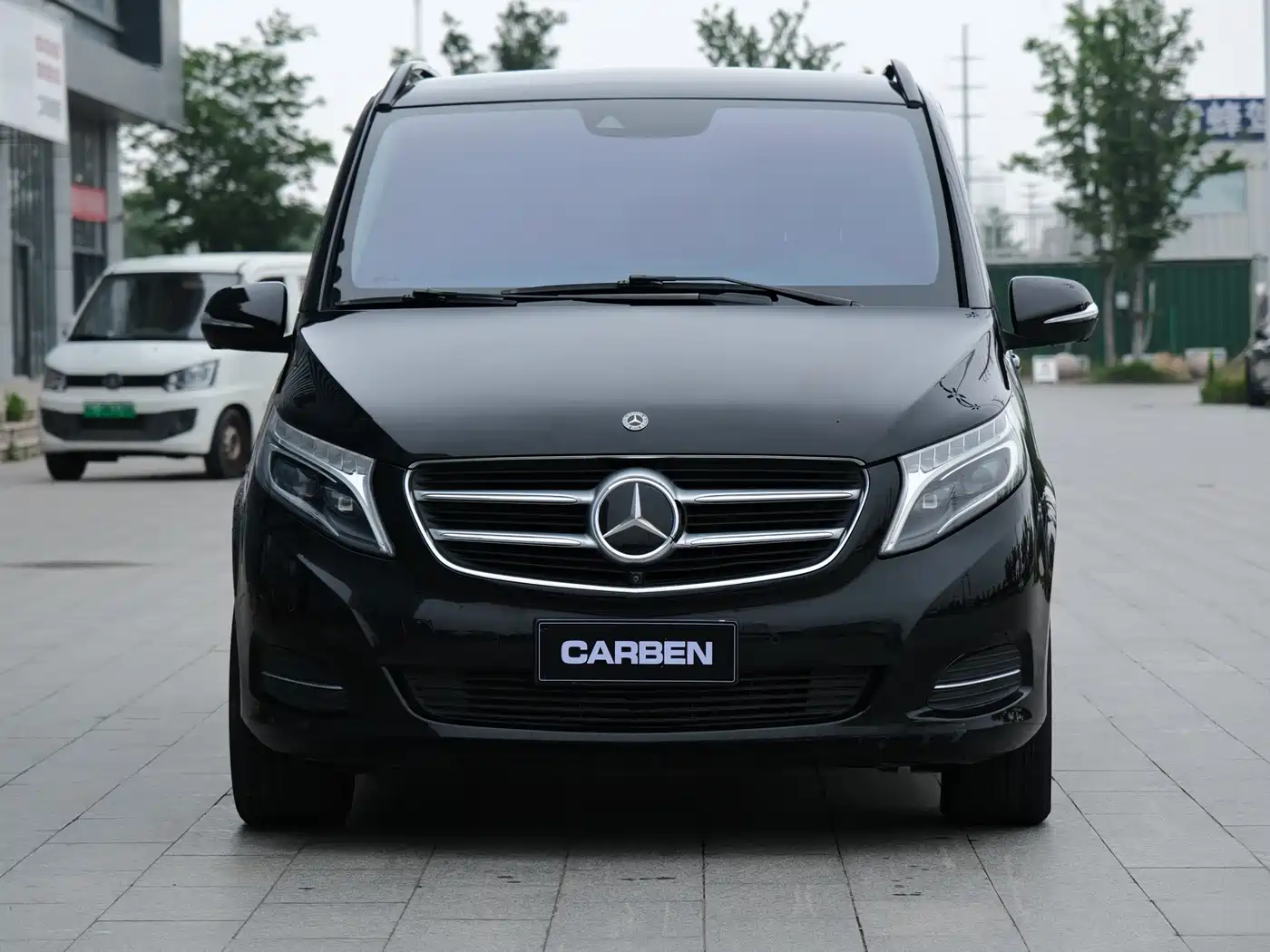 Mercedes-Benz V-Class 2017 Model V 260 L Premium Extended Edition