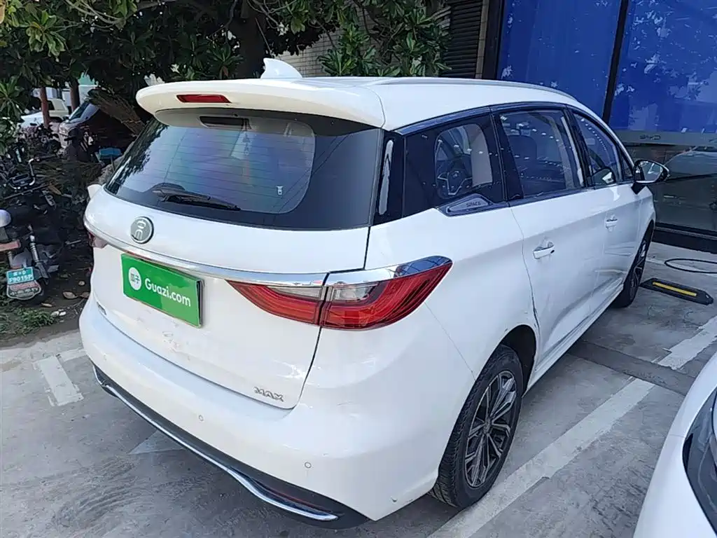 BYD Song MAX 2019 1.5T Auto Smart Connected Sunroof 7-seater China VI фото 7