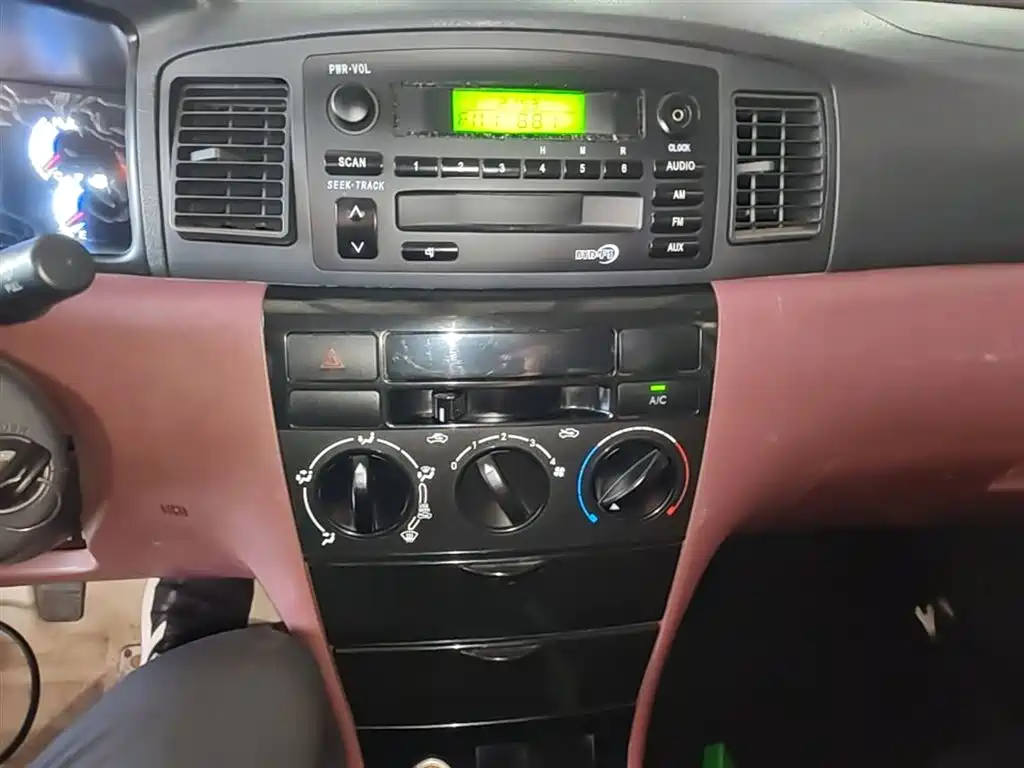 BYD F3 2012 Energy-saving Edition 1.5L Manual Comfort фото 13
