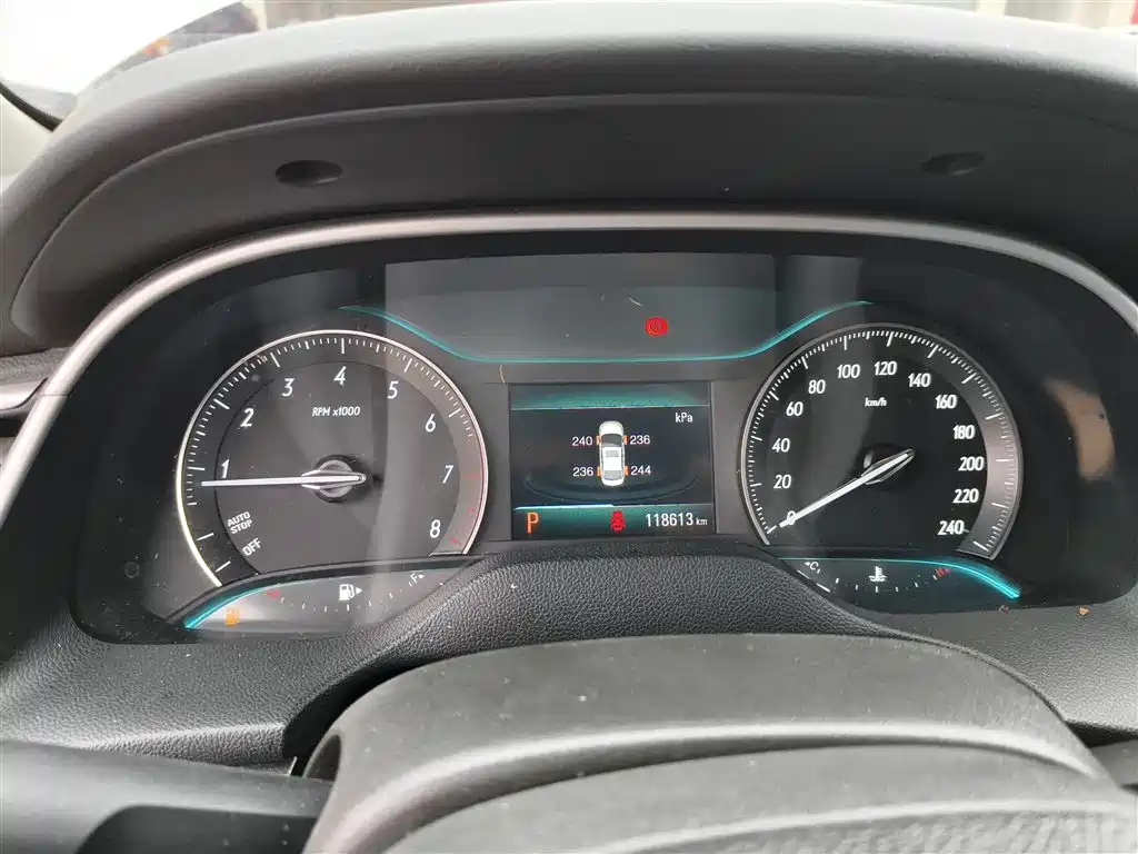Buick Excelle 2018 15T Dual Clutch Elite (China V) фото 12