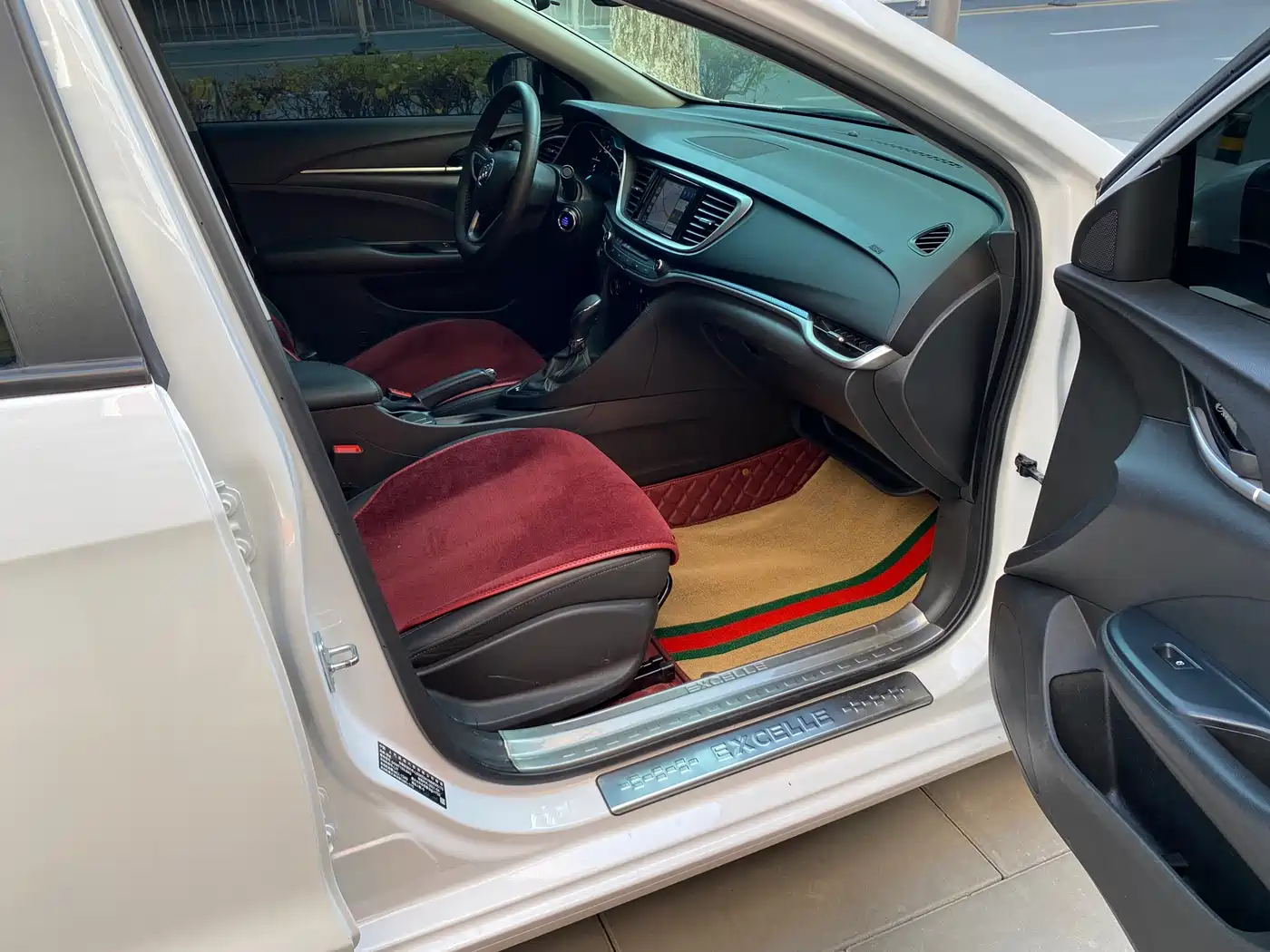 Buick Excelle 2021 Facelift 1.3T Auto Mild Hybrid Elite фото 8