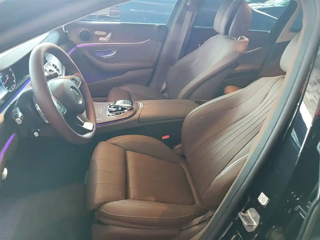 Mercedes-Benz E-Class 2018 Facelift E 200 L 4MATIC фото 15