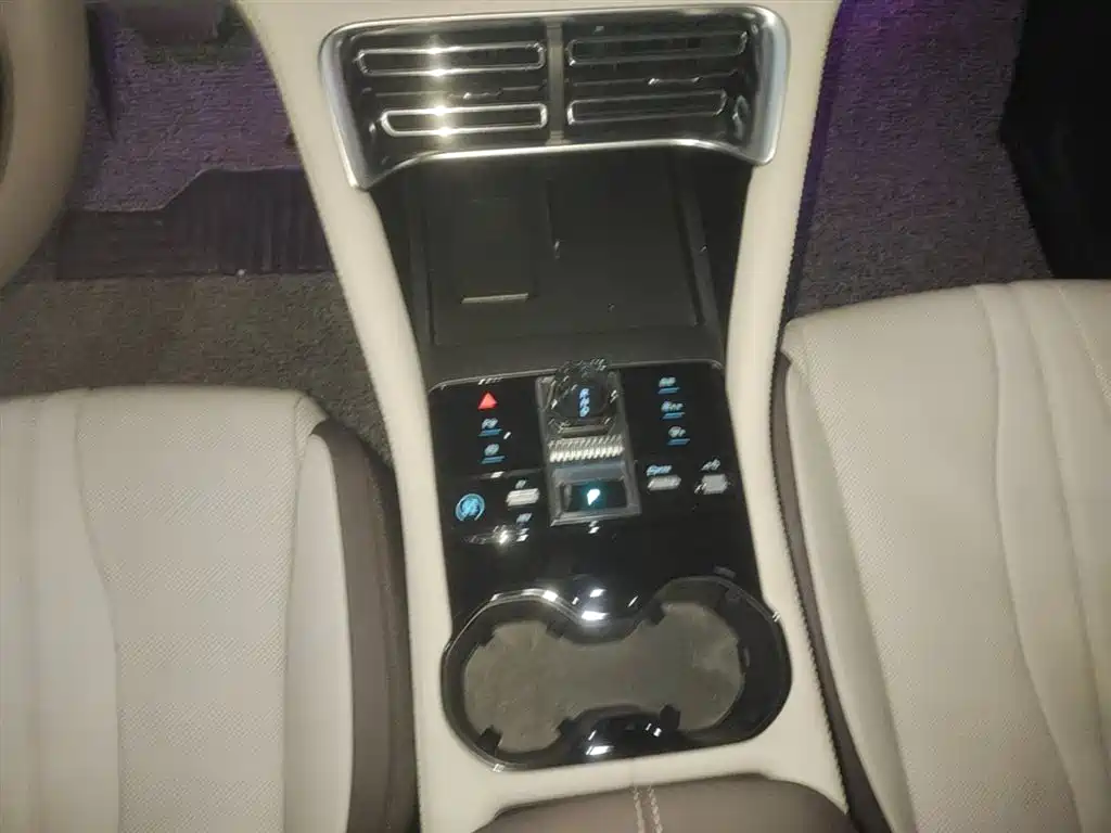 BYD Song PLUS PHEV 2025 DM-i Smart Drive Edition 160KM Flagship фото 14