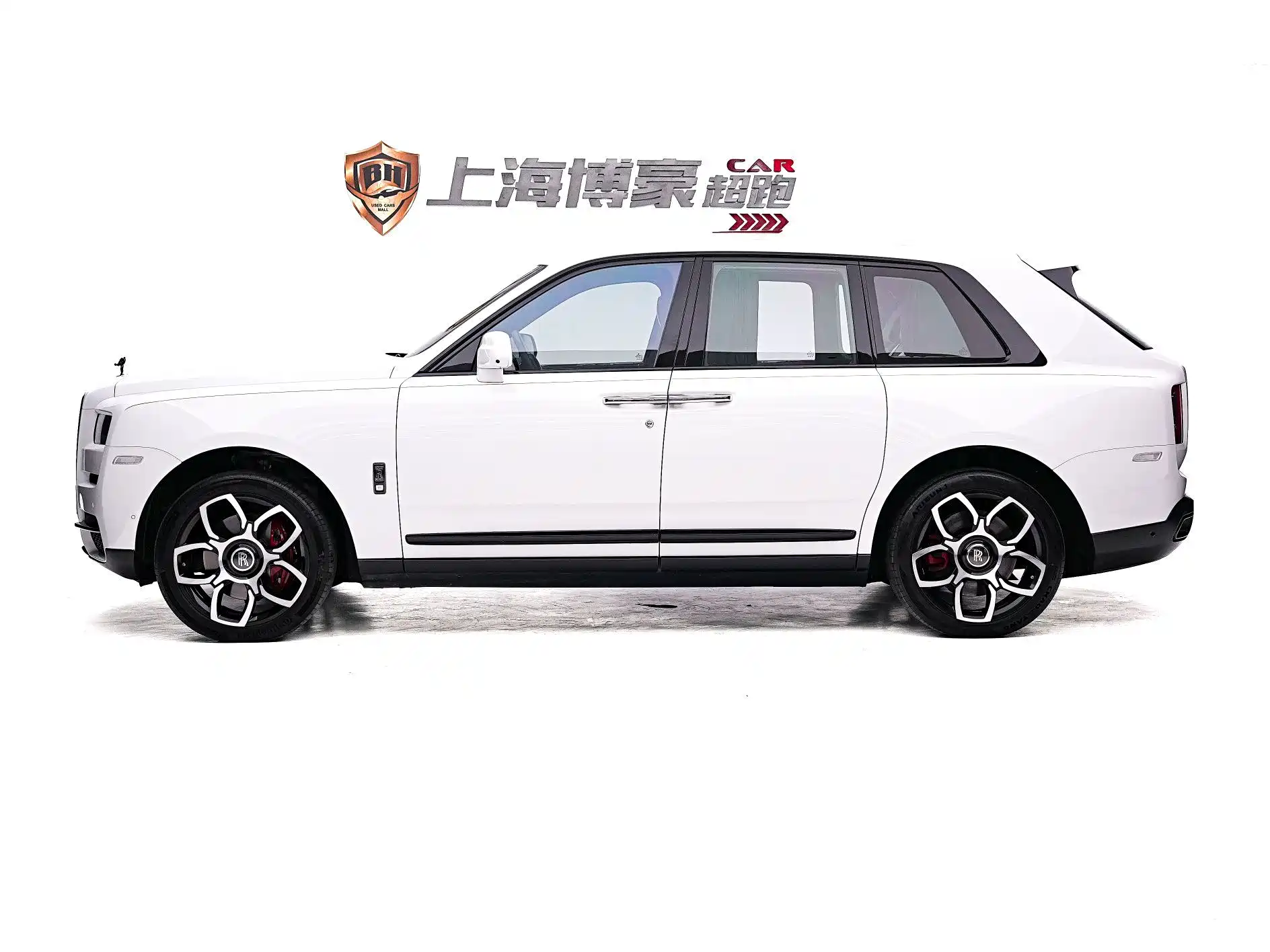 Фото 6 - Rolls-Royce Cullinan