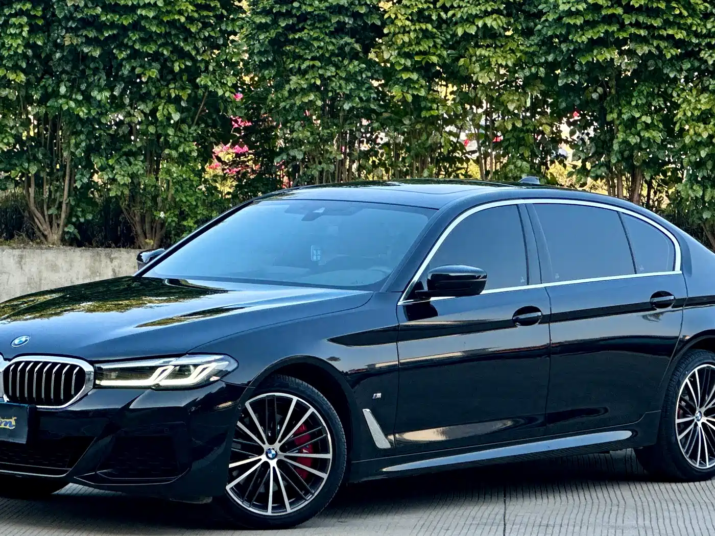BMW 5 Series 2023 Facelift 530Li Leading M Sport Package